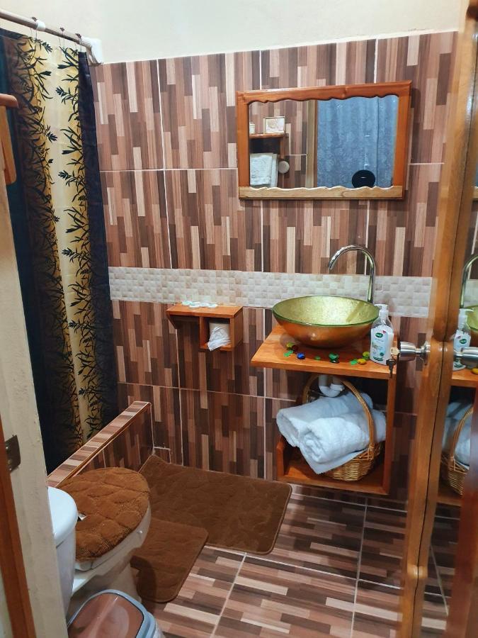 Mesmerize Guest House Порт-Антоніо Екстер'єр фото
