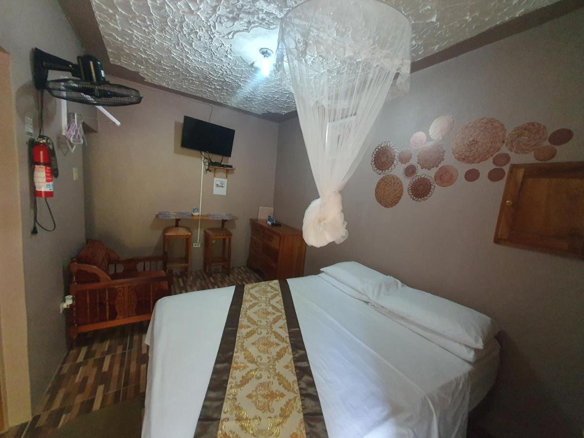 Mesmerize Guest House Порт-Антоніо Екстер'єр фото